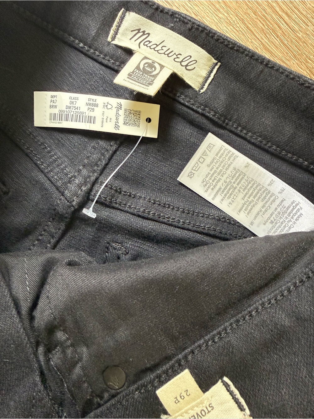 Madewell Petite Curvy Stovepipe Jeans 29P Black Rinse High Rise Straight NWT - Picture 7 of 7